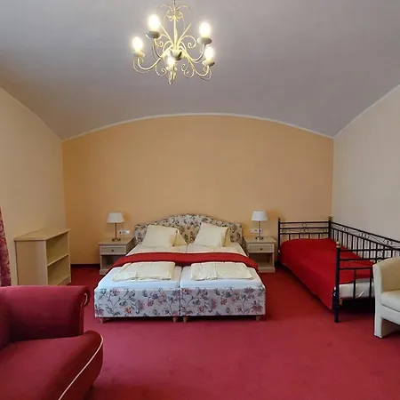 奥地利福伦兹凯泽酒店 招待所